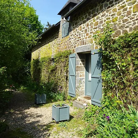 Le Domaine * Les Iffs